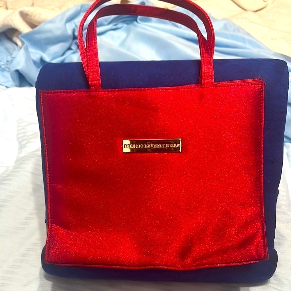 Beautiful Giorgio Beverly Hills small evening tote